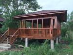 rumah kayu minimalis