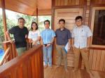 rumah kayu minimalis